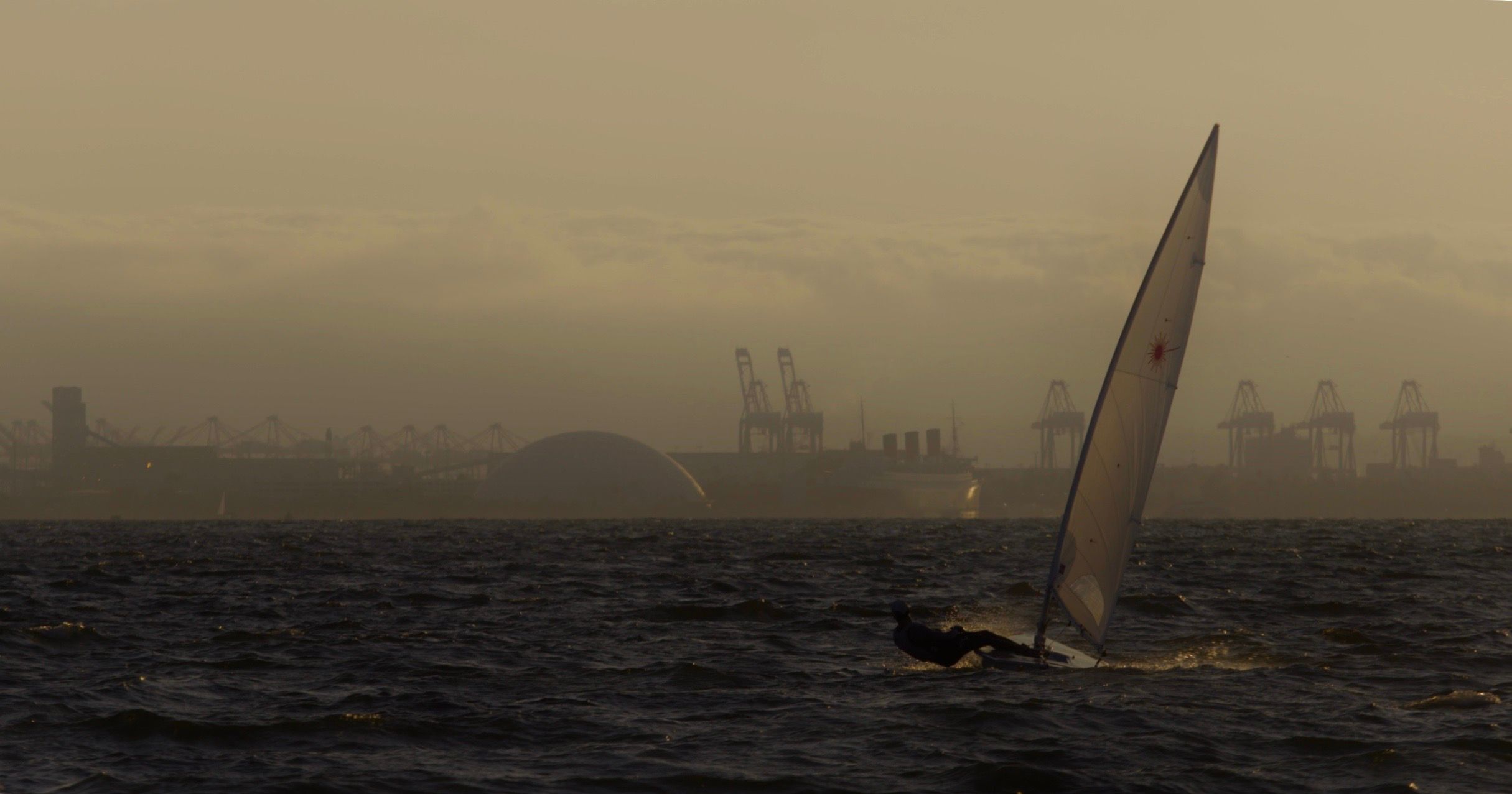 Ernesto Abrego - LOS NAVEGANTES